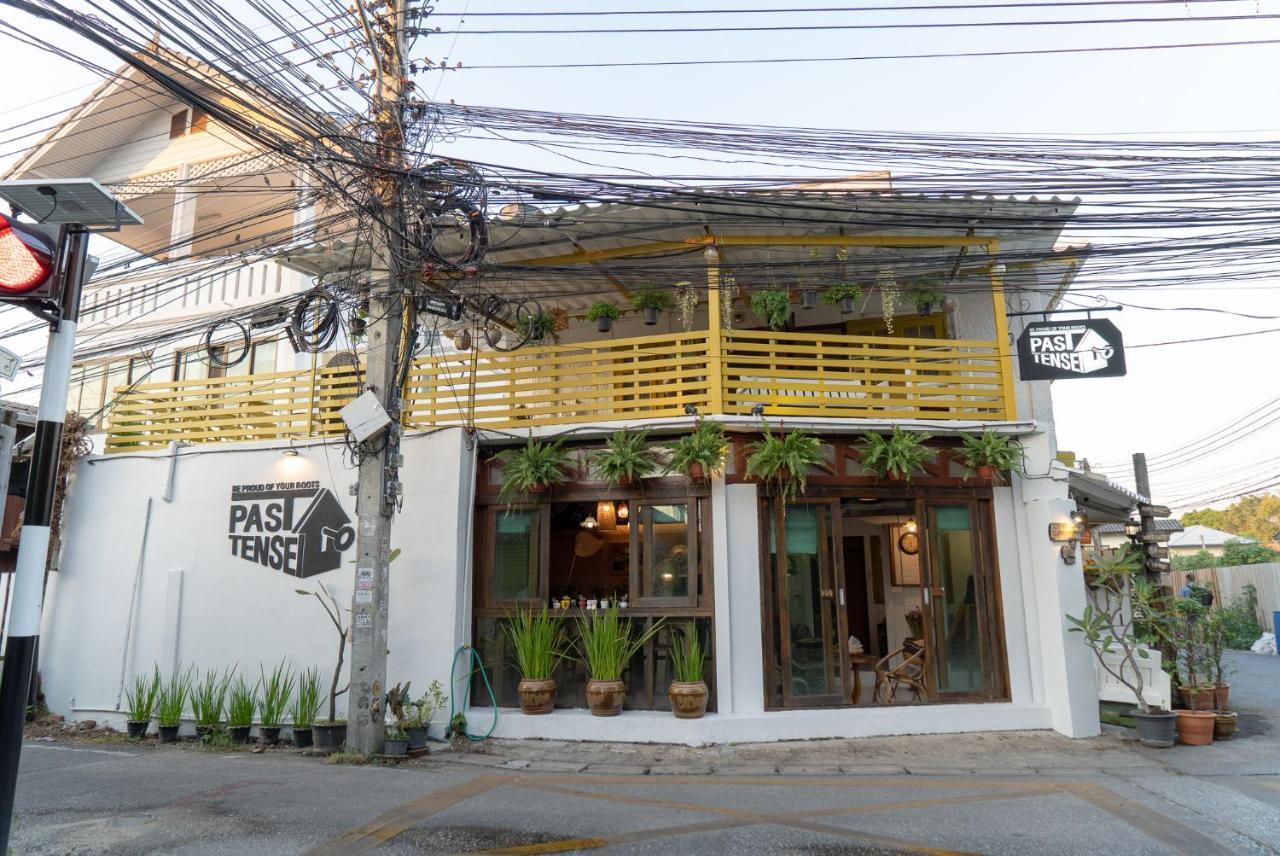 Past Tense Hostel Chiang Mai Eksteriør bilde