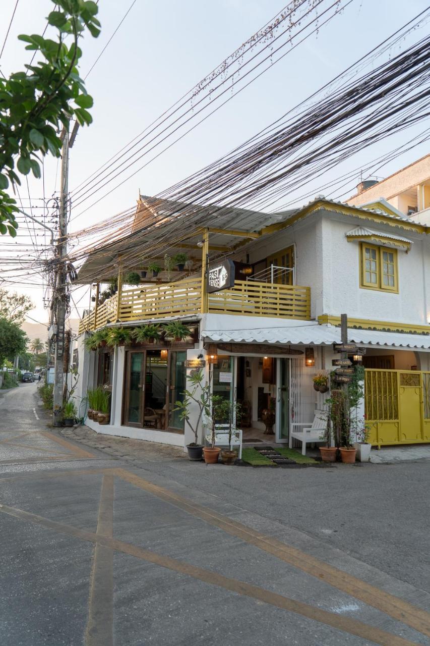 Past Tense Hostel Chiang Mai Eksteriør bilde